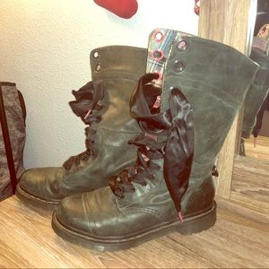 Doc Martens Combat Boots